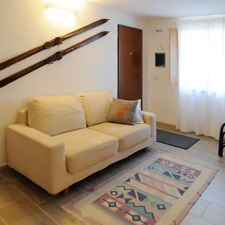 Casa Polsa 1964 بيت للعطل